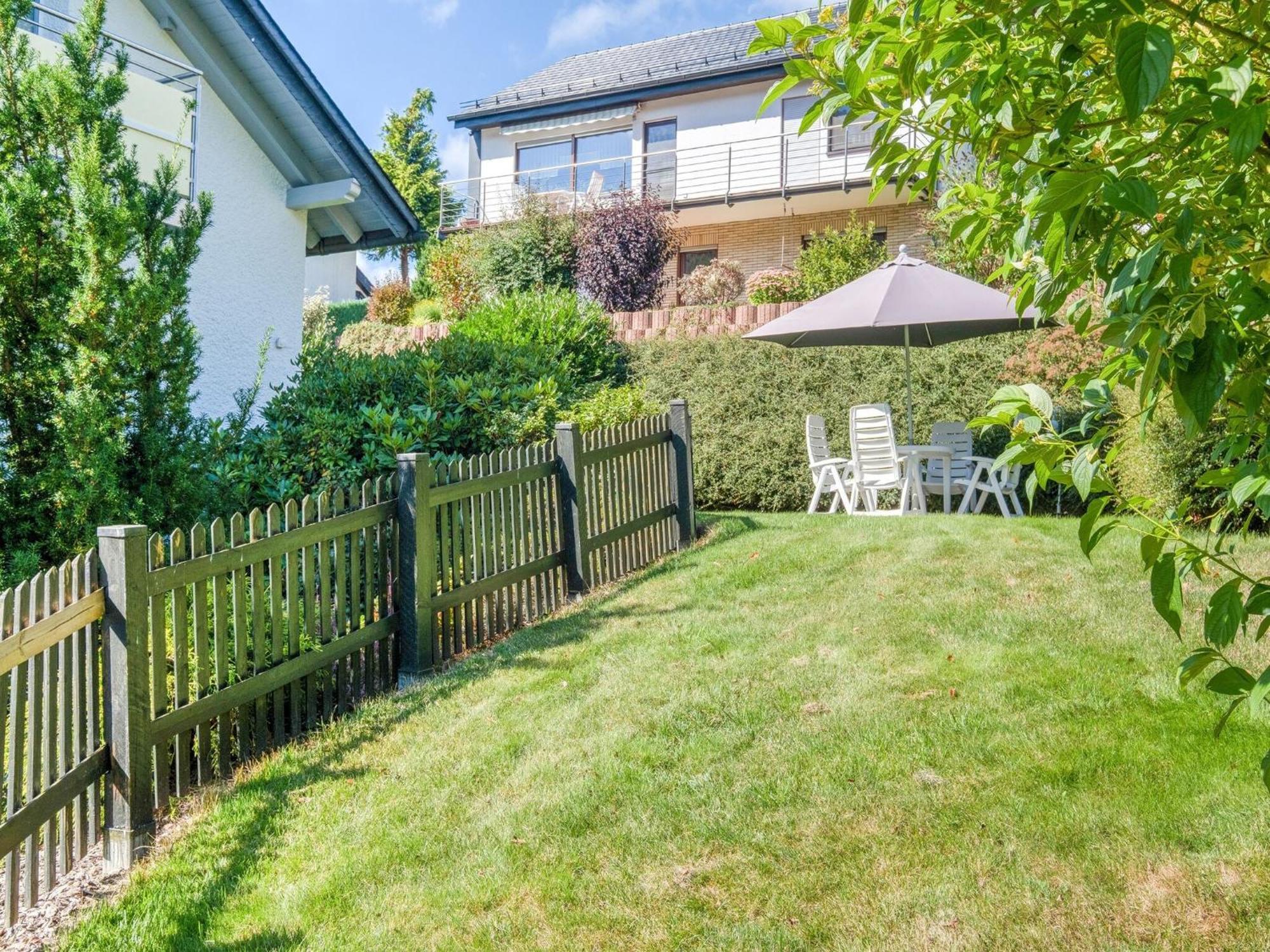 Modern Apartment In Schwalefeld With Garden Willingen  Εξωτερικό φωτογραφία